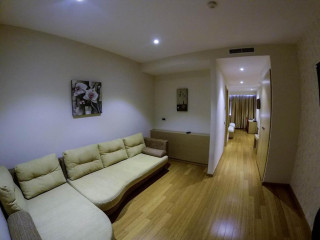 Sky 2 Hotel Tirana