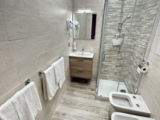 SKYCITY B&B