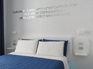 SKYHOUSE CHIAIA