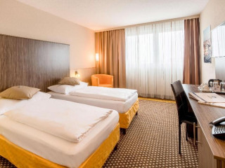 SLEEEP Hotel Vösendorf