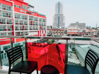 Sleep With Me Design Hotel at Patong