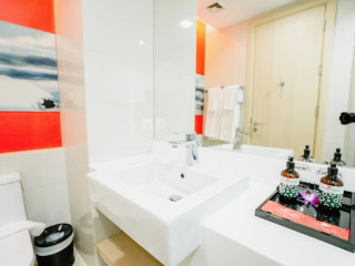 Sleep With Me Design Hotel at Patong