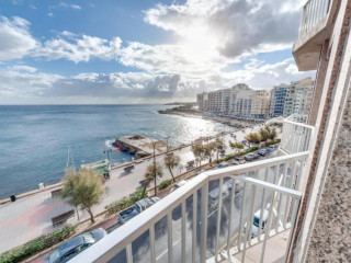 Sliema Chalet Hotel