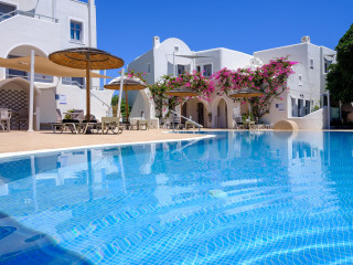 Smaragdi Hotel Santorini