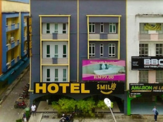 SMILE HOTEL DANAU KOTA