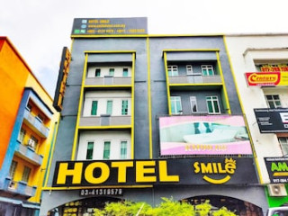 SMILE HOTEL DANAU KOTA