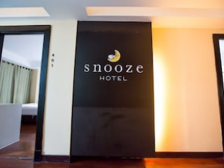 SNOOZE THONGLOR BANGKOK