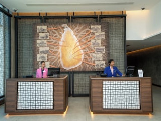 SOFIA COLOMBO CITY HOTEL