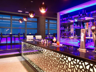 SEVEN SEAS HOTEL LIFE