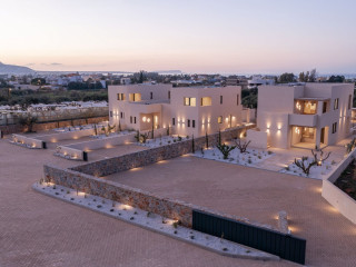 SOKRATIS LOCOLUX VILLAS& SUITES