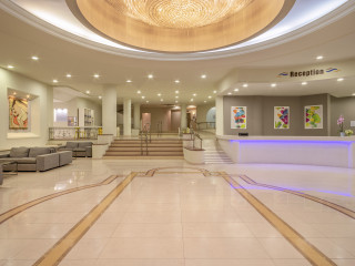 Sol by Melia Cosmopolitan Rhodes