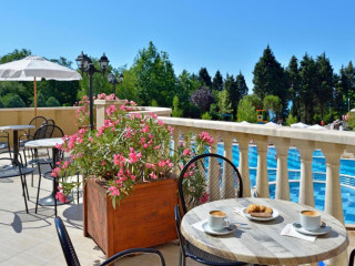 Sol Nessebar Bay & Mare All Inclusive
