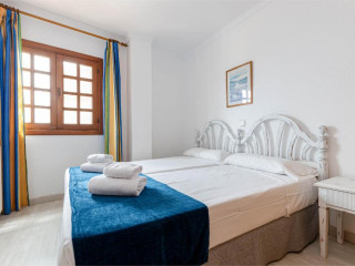 Sol y Mar Apartments