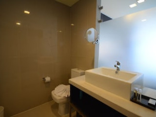 HERITAGE SRINAKARIN (SHA)