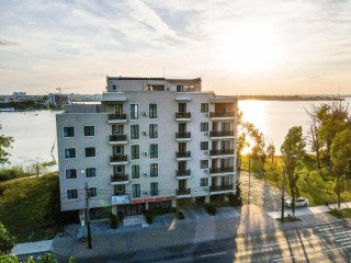 Solid Magic Apart Hotel