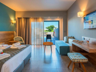 Solimar AquaMarine Hotel