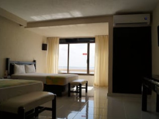 SOLYMAR BEACH RESORT