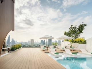 SOMERSET SUKHUMVIT 71 BANGKOK