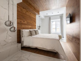 SONDER AT VIA DEL TRITONE