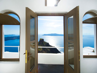 Sophia Luxury Suites