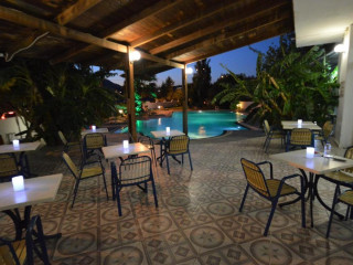 Sotirakis Hotel