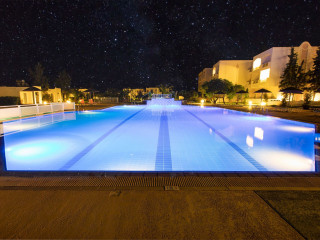 Sovereign Beach Hotel