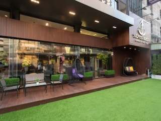 SOVEREIGN GROUP HOTEL @ PRATUNAM BANGKOK