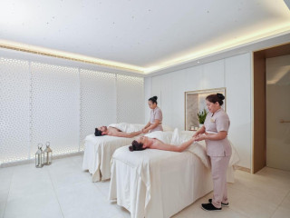 Jumeirah Gulf of Bahrain Resort and Spa