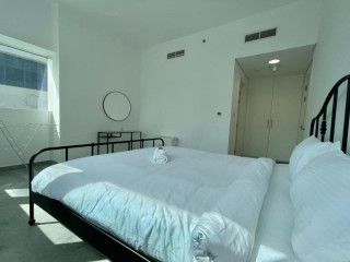 Spacious Furnished Apartment in Palette Tower in Tourist Club Area