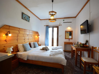 SPIROS SOULA HOTEL & APARTMENTS