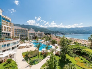 SPLENDID CONFERENCE AND SPA RESORT