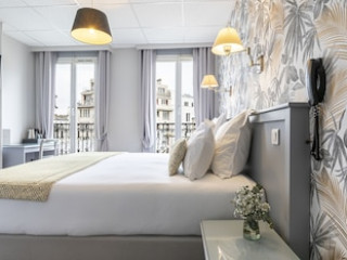 SPLENDID HOTEL