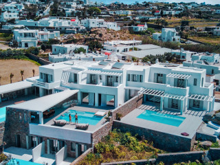 SPLENDID MYKONOS LUXURY VILLAS