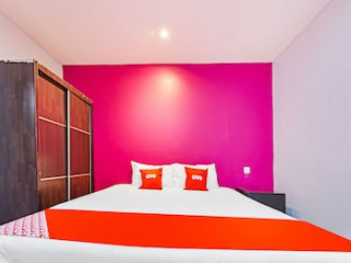 SPOT ON 90138 HOTEL ELWARDA KLCITY