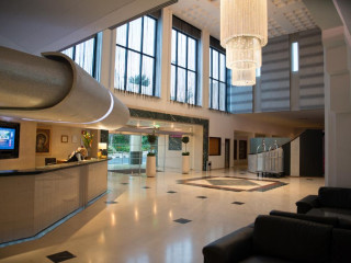 St. George Hotel Spa & Golf Beach Resort 