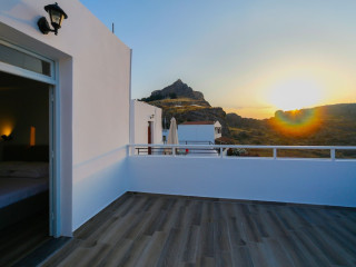 St Pauls Bay Studios