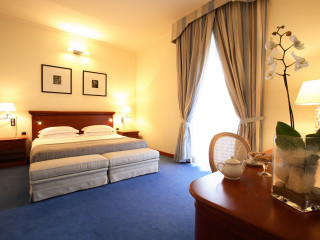 STARHOTELS TERMINUS