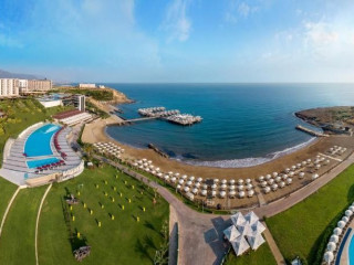 Elexus Hotel And Resort