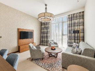 Staybridge Suites Dubai Al-Maktoum Airport