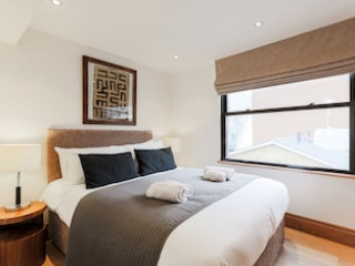 STAYINN MONUMENT STREET