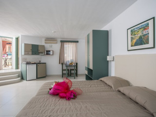 STEFAN VILLAGE HOTEL APARTMENTS