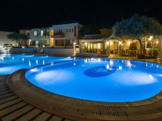 STEFAN VILLAGE HOTEL APARTMENTS