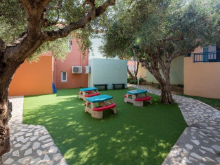 STEFAN VILLAGE HOTEL APARTMENTS