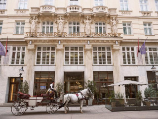 Steigenberger Hotel Herrenhof