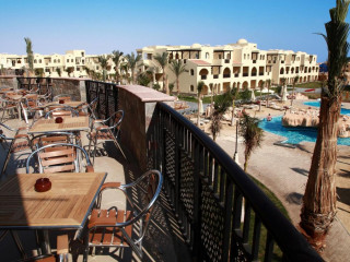 CITADELL SEA VIEW APARTMENT ALEZZI BEACH SPA N POOLS