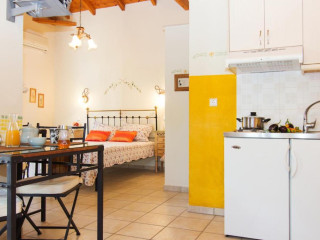 Stephanou Inn