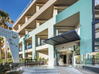 Steris Elegant Beach Hotel