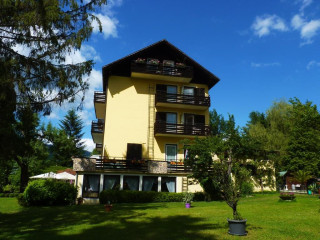 StrandHotel Priz - Ossiach am See