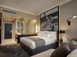 STRIPES KUALA LUMPUR, AUTOGRAPH COLLECTION