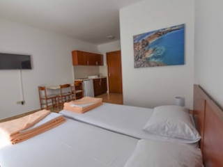 STUDIO APARTMENTS 6 PALMI